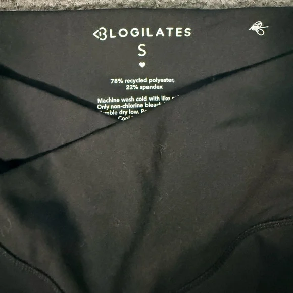 Blogilates Black Flared Yoga Pants - Picture 2 of 5